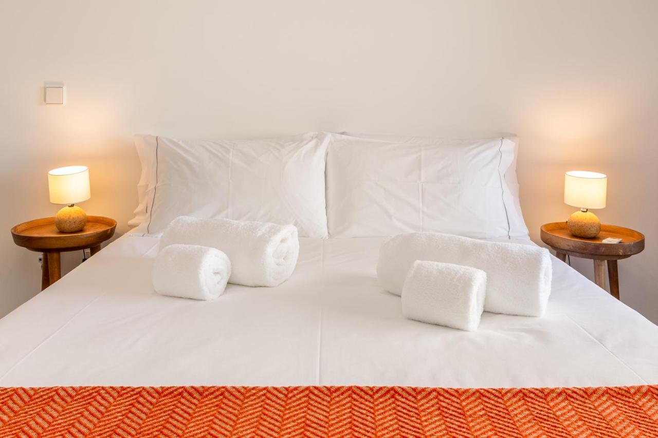 Sunny Loft In Downtown Porto With Private Parking Apartman Kültér fotó
